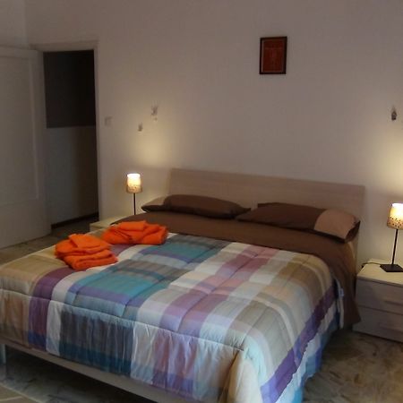 A Casa Di Franci Lägenhet Parma Exteriör bild
