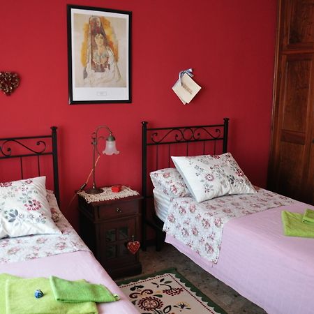 A Casa Di Franci Lägenhet Parma Exteriör bild