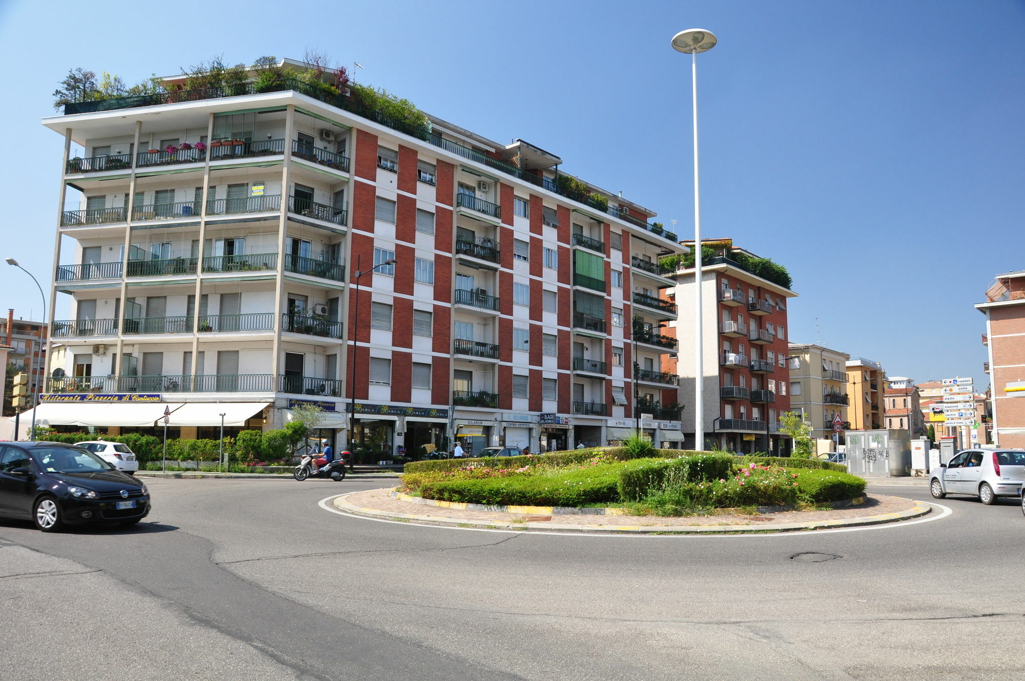 A Casa Di Franci Lägenhet Parma Exteriör bild