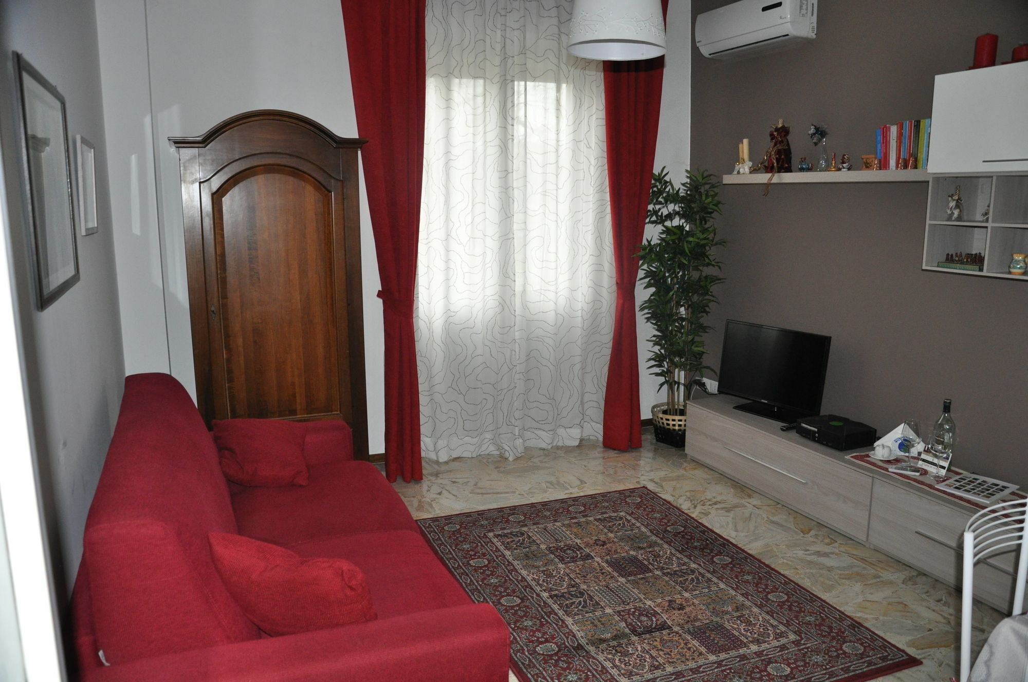 A Casa Di Franci Lägenhet Parma Exteriör bild